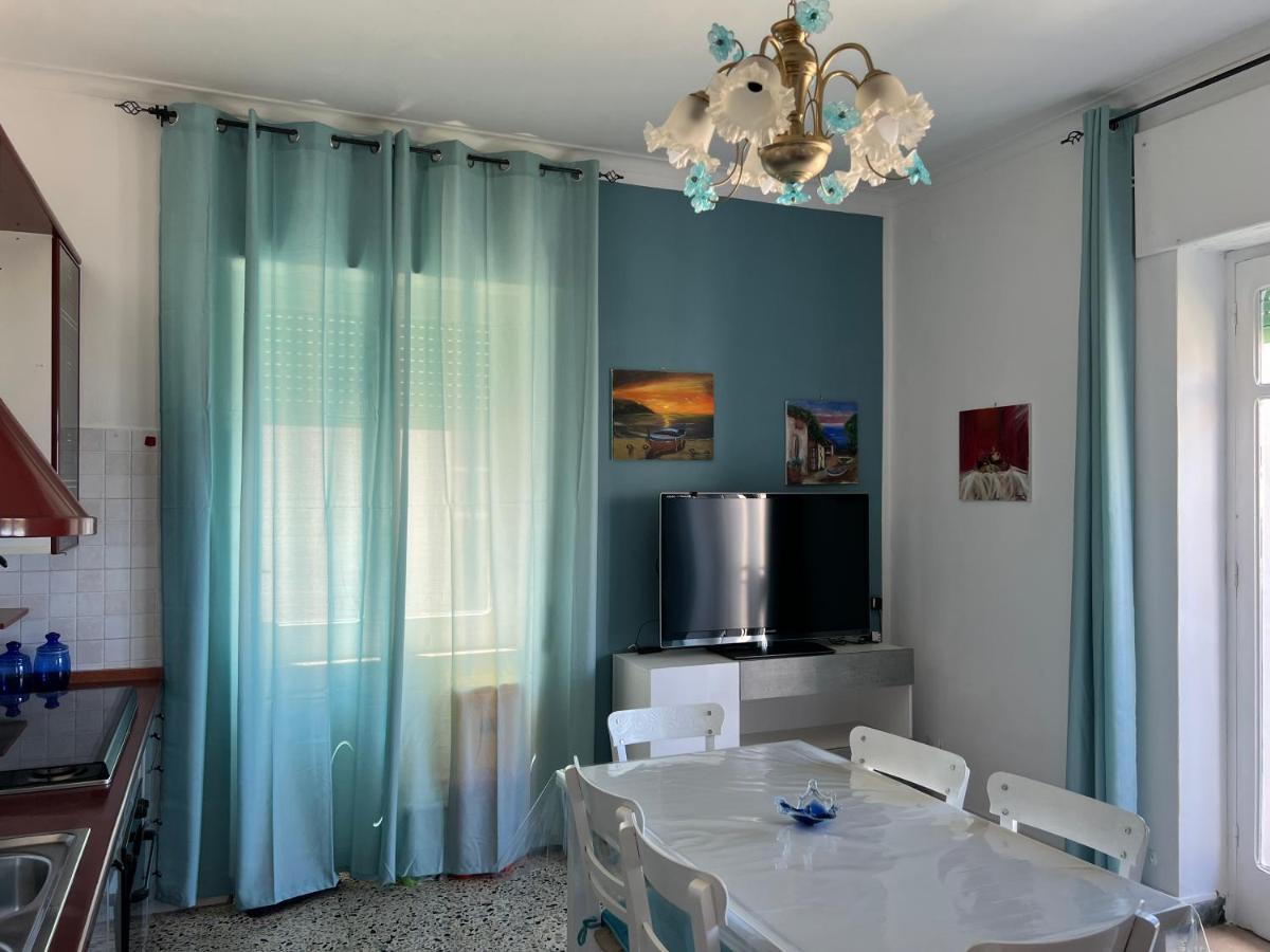 Apartamento Amelia A Mare Paola Exterior foto